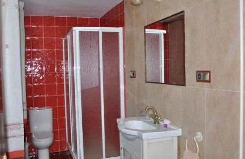 Castillo Goyito - Photo 19