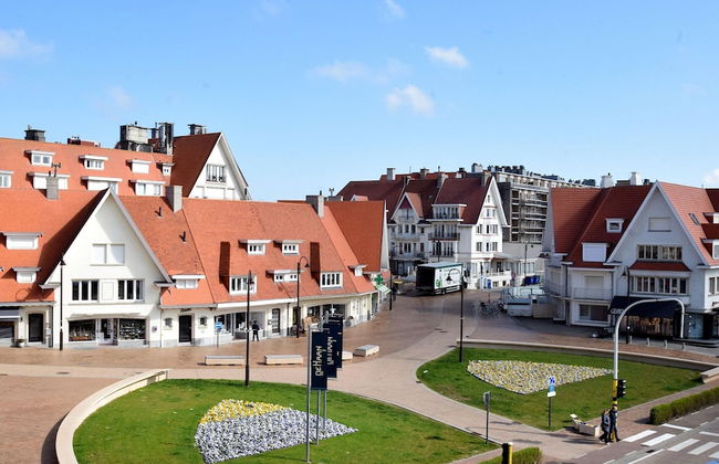 Manderley 0301 Very Well Located - Photo 1