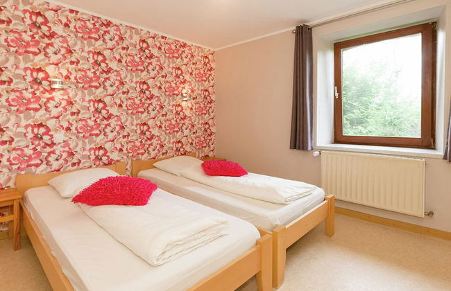 Holiday Home with Sauna, Garden, Terrace, BBQ & Fireplace - Photo 2