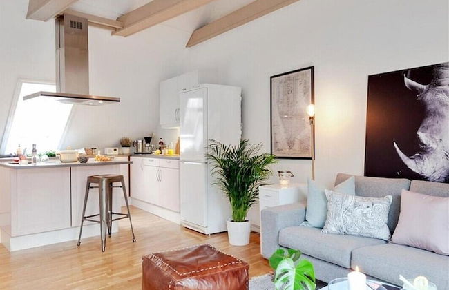 Urban Apartment - City Center - Photo 7