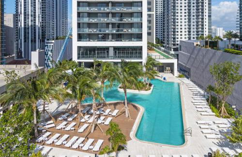 Experience Miami Vibes in the Heart of Downtown - Foto 23