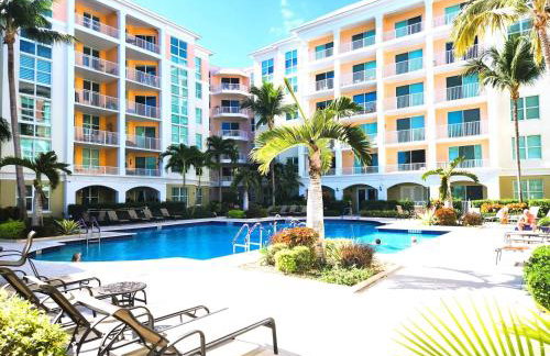 Turnkey Tranquility with Marina & Intercoastal views - Foto 24
