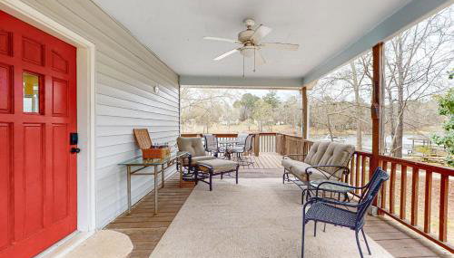 Waterfront Lake Murray Home with Dock Dogs Welcome! - Foto 2