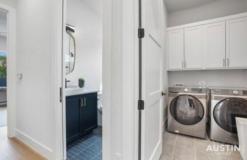 Luxurious Modernism with Private Hot Tub and Garage - Foto 23