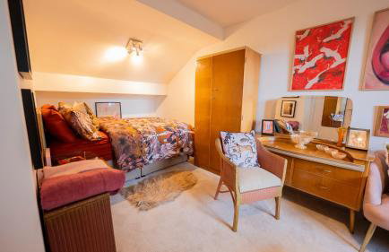 Stylish 4-Bed House in Arley - Photo 25