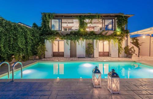 Villa Tramonto with Private Heated Pool, by ZanteWize - Foto 34