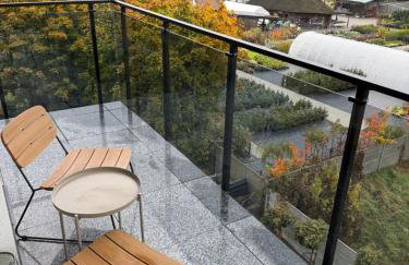 4 Seasons Apart - Foto 46