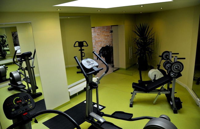 Hotel Olymp Munich - Photo 22