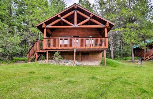 Trego Cabin with Mtn Views, Easy Access to Lake - Foto 1