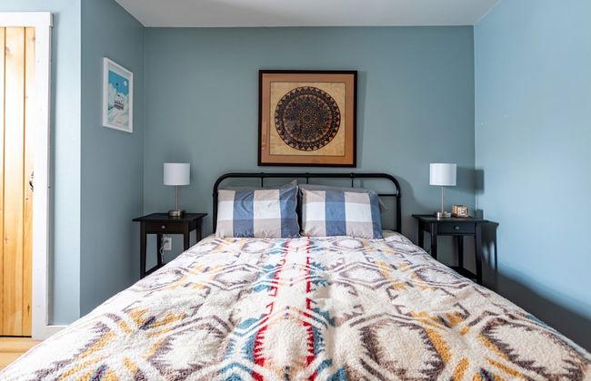 Ski Hike Lodge 5BR w Fire Pit Cozy Spaces - Foto 19