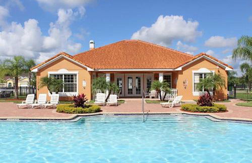 Luxury 4BR Home - Private Pool BBQ - Near Disney - Foto 31