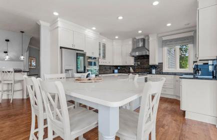 Private Dock, Pool + Hottub, Game Room, Firepit Paradise Pointe by Avantstay - Foto 39