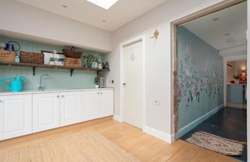 Eskbank Terrace Spacious House - Photo 22