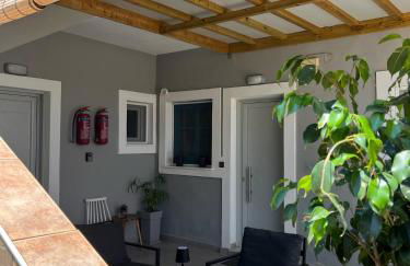 Yanna's Apartments - Foto 12