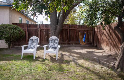 Historic, Family-Friendly Home in Downtown - Photo 59