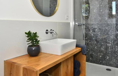 Awesome Home In Dragove With Wifi - Foto 26