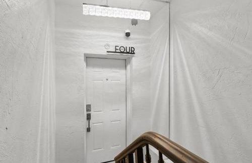 Lawrenceville Central !4 Quiet and Stylish One Bedroom Apartment with Free Street Parking - Foto 13