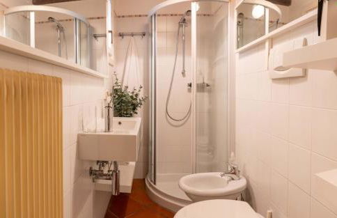 Stop & Sleep Fagagna Apartment - Photo 7