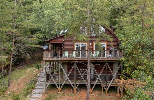 1 bedroom with a loft and hot tub cabin 45 minutes to Asheville - Foto 48
