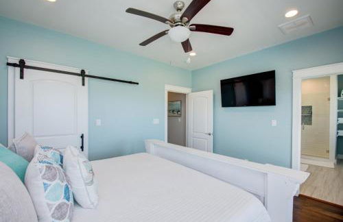 Steps 2 Beach-Ocean View-Pets Welcome-Cowboy Coral - Photo 2