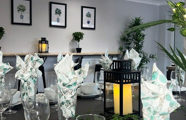 The Cheshire Gathering - Hot Tub 8 Bedroom - Photo 12