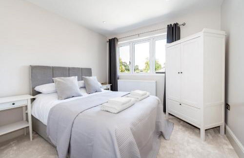 NEW! Stunning & Huge 5BR with Parking & Garden - Perfect for Families & Groups! Excellent Location - Foto 14