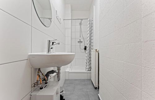 Neues zentrales Apartment,10 Betten,vollmöbliert, Wifi - Photo 10