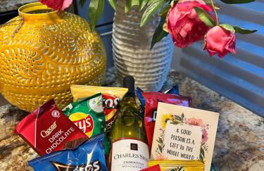 Art Downtown Fulton Market Entire 3 bedroom Home Sleep10 Private Garage Roof EV Tesla - Foto 46