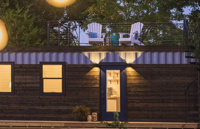 The Shoreline Container Tiny Home 12 min to Magnolia Baylor - Foto 25