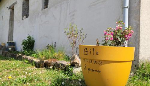 À la campagne, studio 25M2-pour 2p, CALME, wifi, jardin, parking - Foto 4