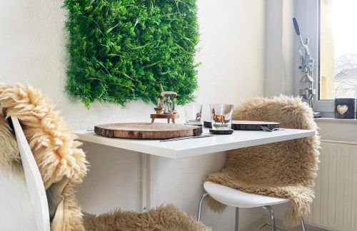 Magic Forest Design Apartment, 65 Zoll TV, Waschtrockner, beste Lage, am Markt - Foto 18