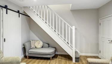 Sleeps 6 3bedroom House, Harlaxton Garden Driveway - Foto 5