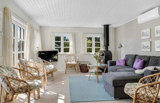 "Ingobert" - 50m from the sea - Photo 3
