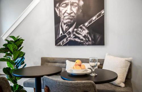 Stylish Nashville Home - Rooftop Deck - Hot Tub - Photo 12