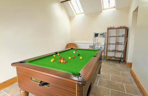 Hirst House - W41947 - Photo 11