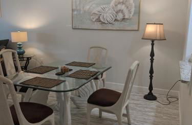 LUX VILLAs on beautiful Palmer Ranch - Foto 8