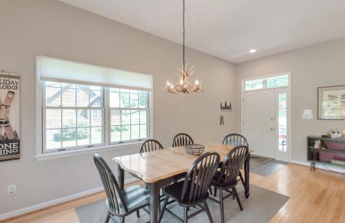 Cozy Cabin Right on the New River in Todd - Easy River Access - Fire Pit - Photo 12