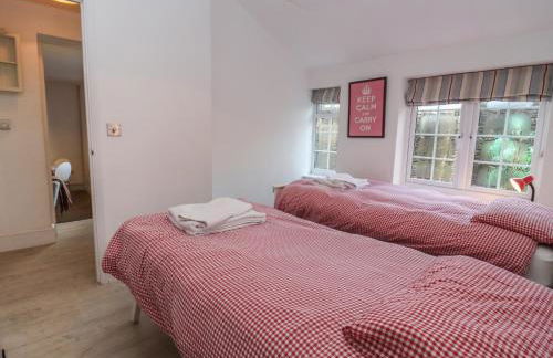 The Little White Cottage - Foto 16