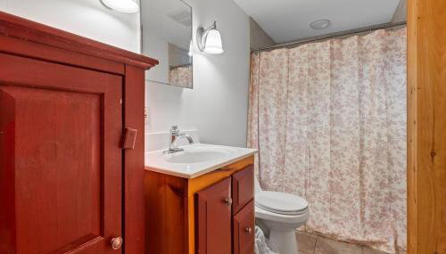 A - Farmhouse Apartment on Miles Smith Farm - Foto 4