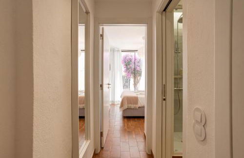 Moradia Tradicional no centro a 100m da Praia - Foto 46