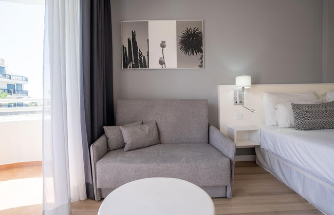 Coral California - Photo 11