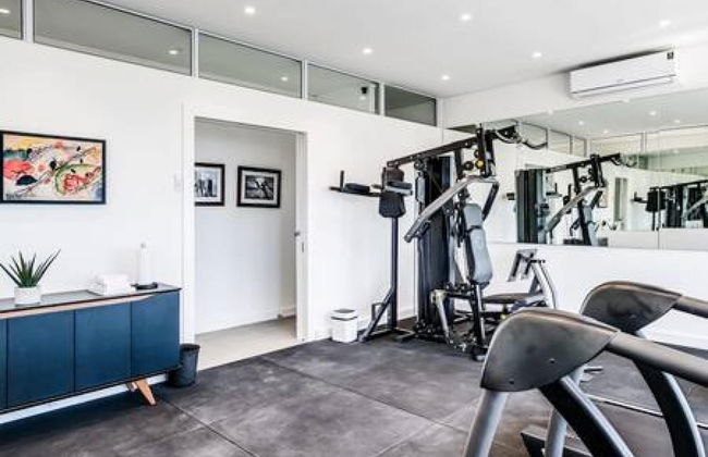 Immaculate Camps Bay Villa w Jacuzzi Views Pool Villa Grenache - Photo 61