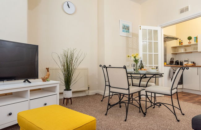 Ford Park Apartment - Photo 14