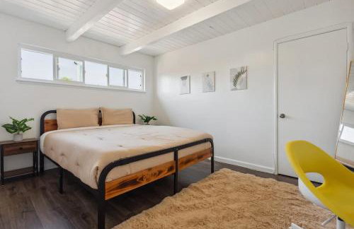 UC Proximity - Cozy City Stay - Free Parking Spot - Photo 45