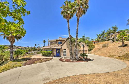 Luxe Vista Getaway with Private Pool and Hot Tub! - Foto 42