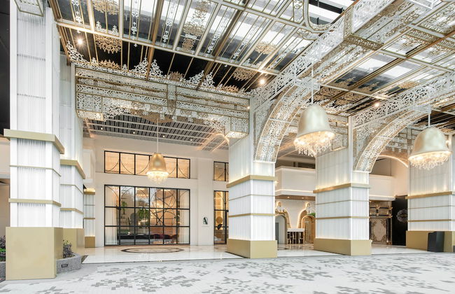 Ami Suites - Photo 59