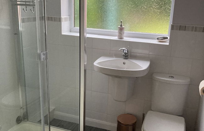 Spacious Detached Bungalow With Ample Parking - Foto 17