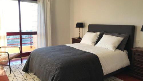 Beachfront Apartment with Swimming Pool - Foto 3