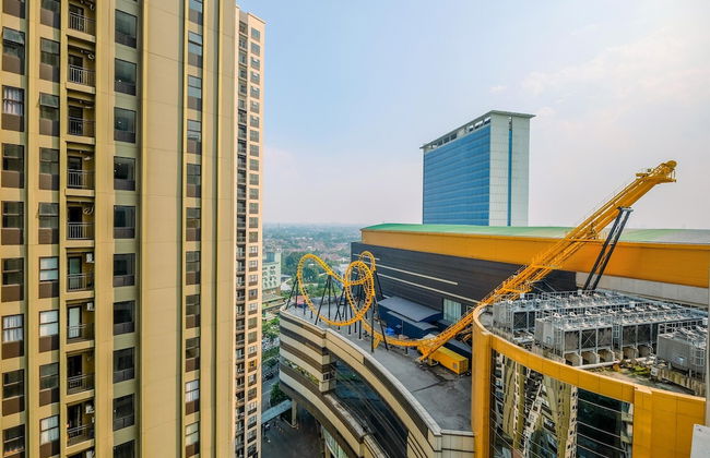 Cozy Living And Homey Studio Transpark Cibubur Apartment - Foto 20