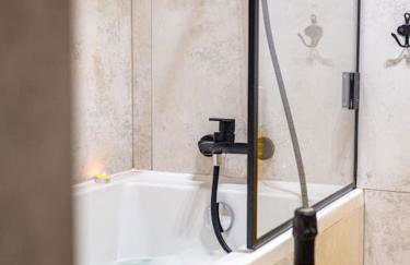 Chic Apartment in Historic Koneser Area - Foto 57